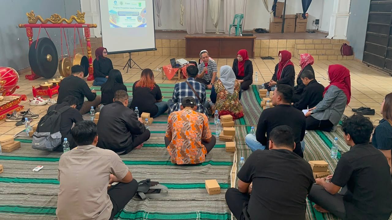 Pelatihan Manajemen  (Pak Widiarto)